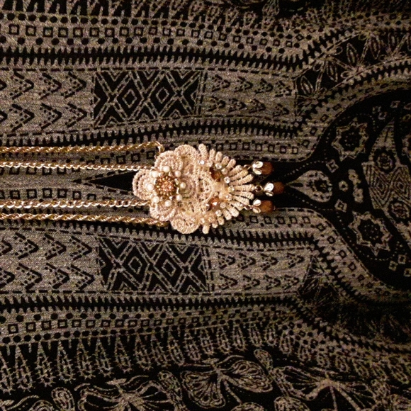 Boho Bundle😀🌸🌼 Earthbound M womens boho poncho/top with earrings and necklace - Picture 4 of 7